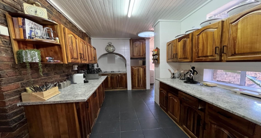 5 Bedroom Property for Sale in Royldene Northern Cape